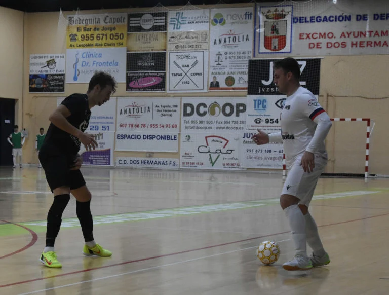 Cae con honores ante uno de los gallitos de la categoría