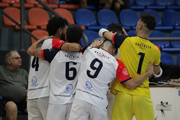 Empata el derbi ante el Destino para mantener la distancia en el liderato