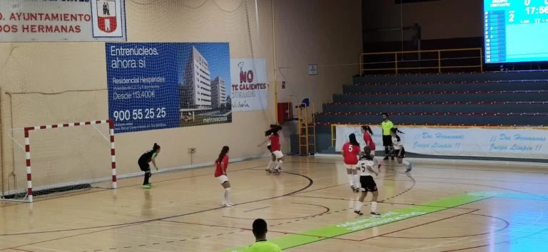 Compitió hasta donde pudo. El GTS Nazareno Dos Hermanas Femenino cae en su estreno ante el CD Luci Feri Fanum