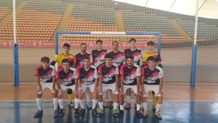 El primer equipo rozó el triunfo, goleada del filial y tropiezo del Juvenil