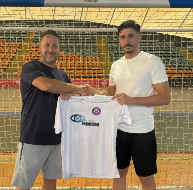 José María Bernal regresa al GTS Nazareno Dos Hermanas FS para defender la portería