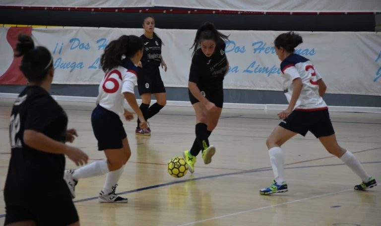 El GTS Nazareno Dos Hermanas Femenino se mide a domicilio al Monachil CF con el objetivo de no perder la estela del líder