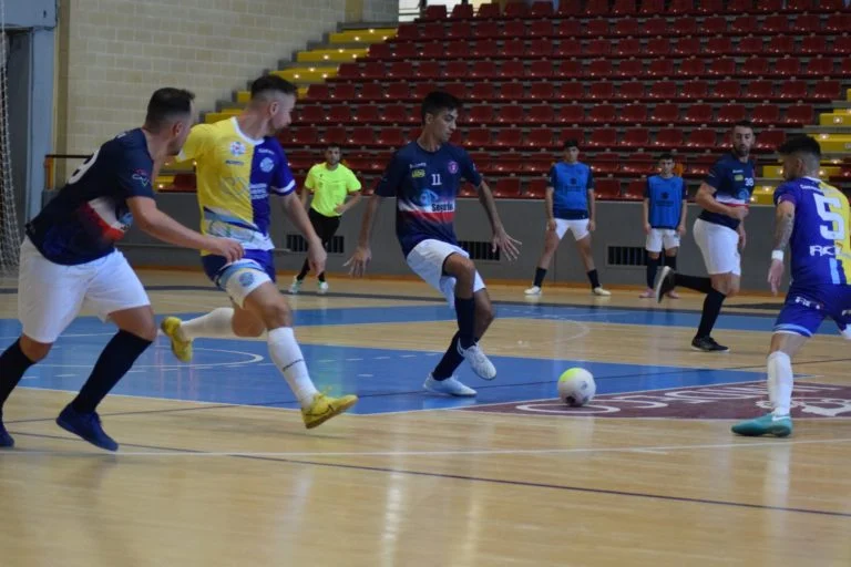 Retoma el camino a domicilio con el mismo objetivo