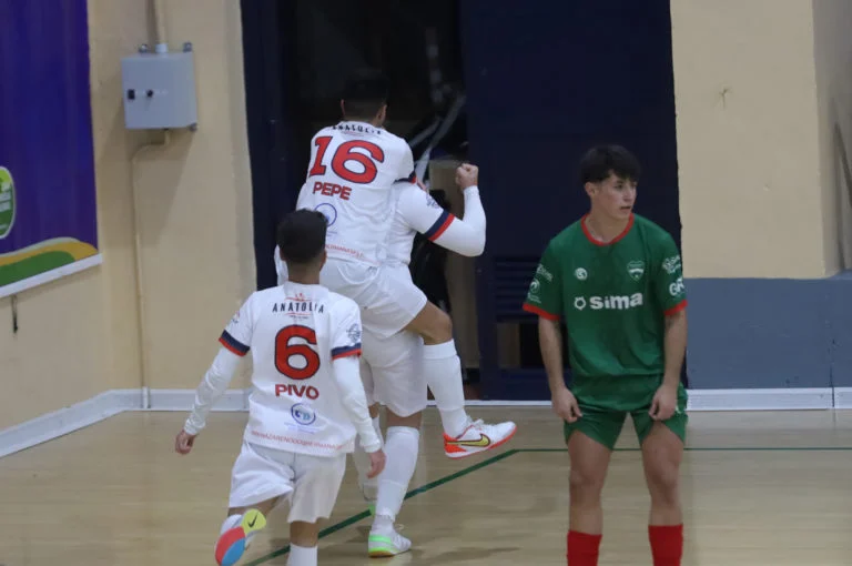 Victoria balsámica en el derbi sevillano ante el Triana FS